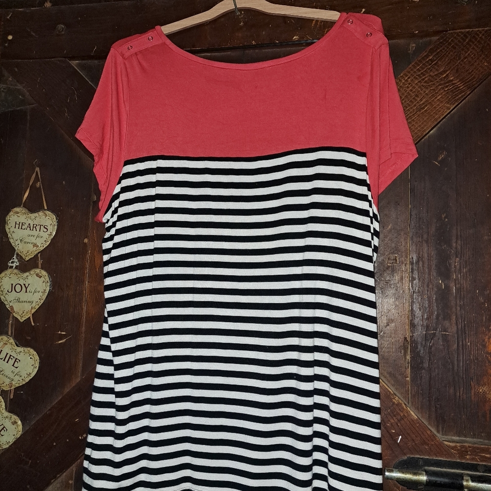 🙂3/15 Cable and Gauge woman's shirt 1x🌹🌼🌺 - Picture 6 of 6